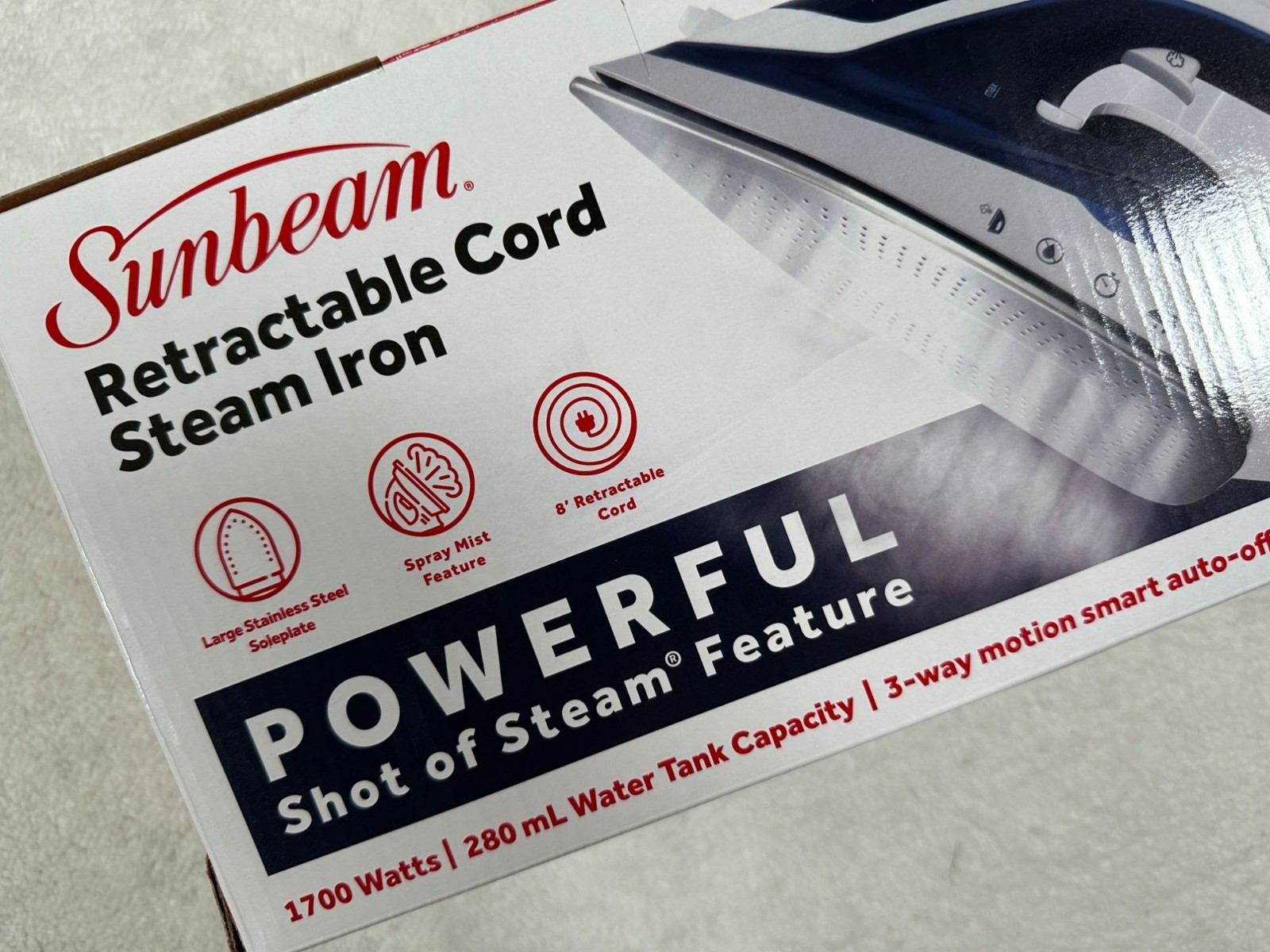 Sunbeam Retractable Cord Steam Iron 1700W Large Stainless Steel Soleplate 280mL