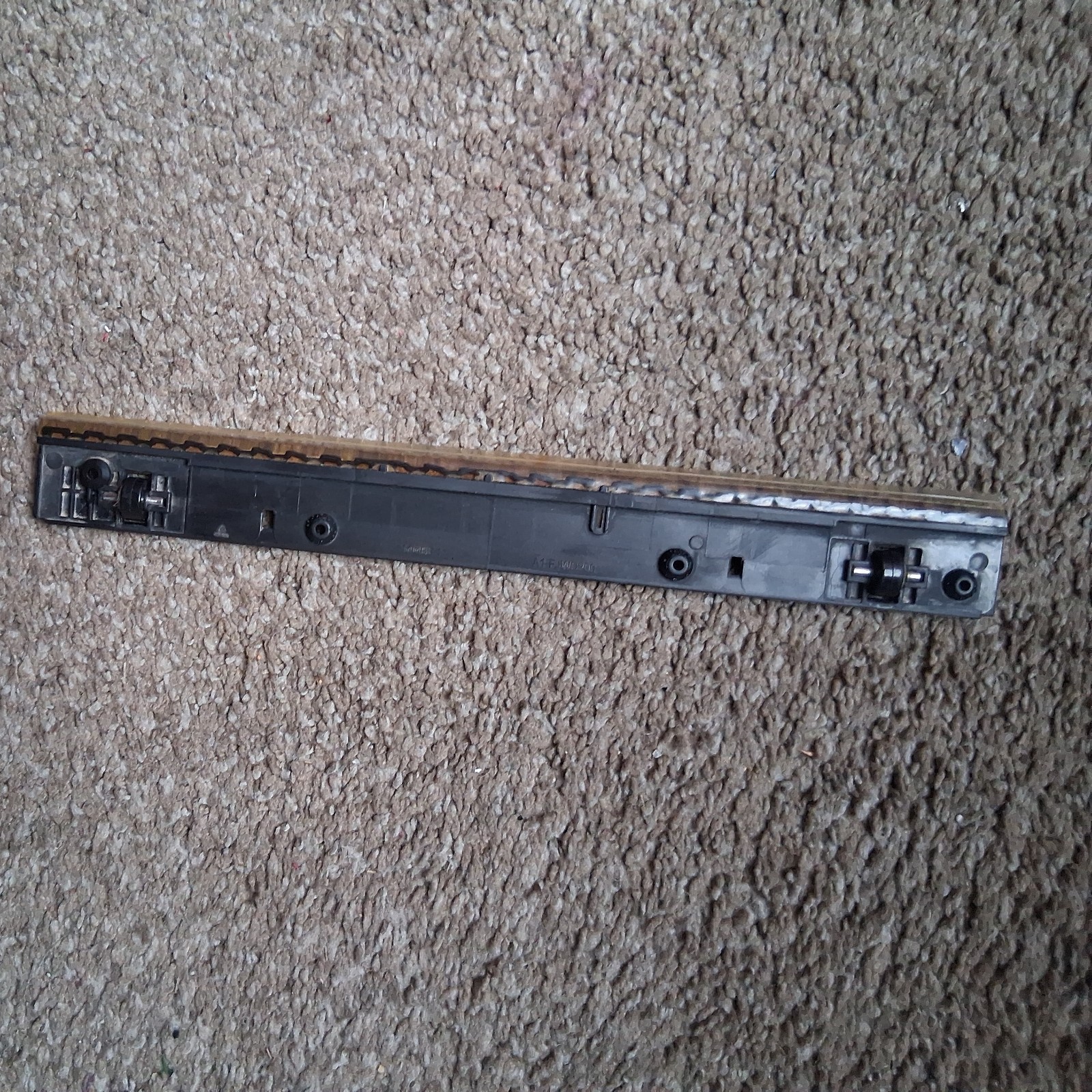 Shark WD101 WD100 WD200 WD201 SQUEEGEE BAR – OEM