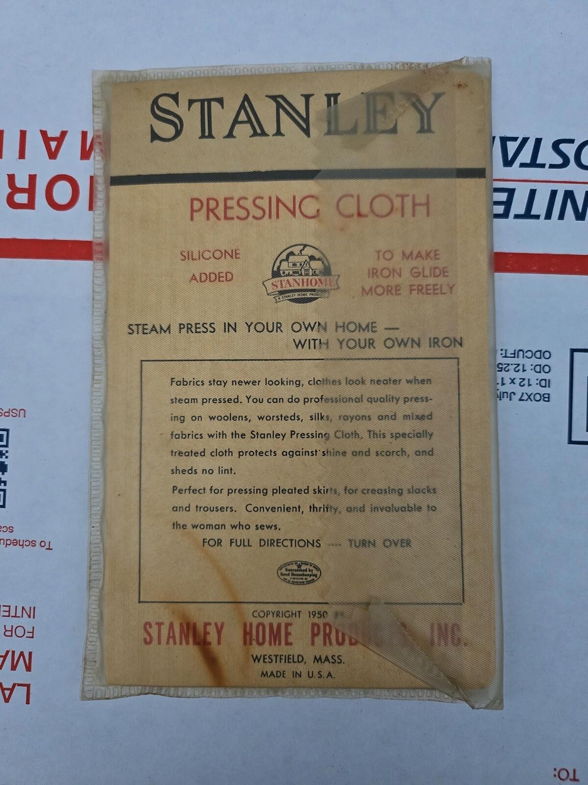 1950 *Unused* Stanley Home Products, Inc. Pressing Cloth Trl7#67