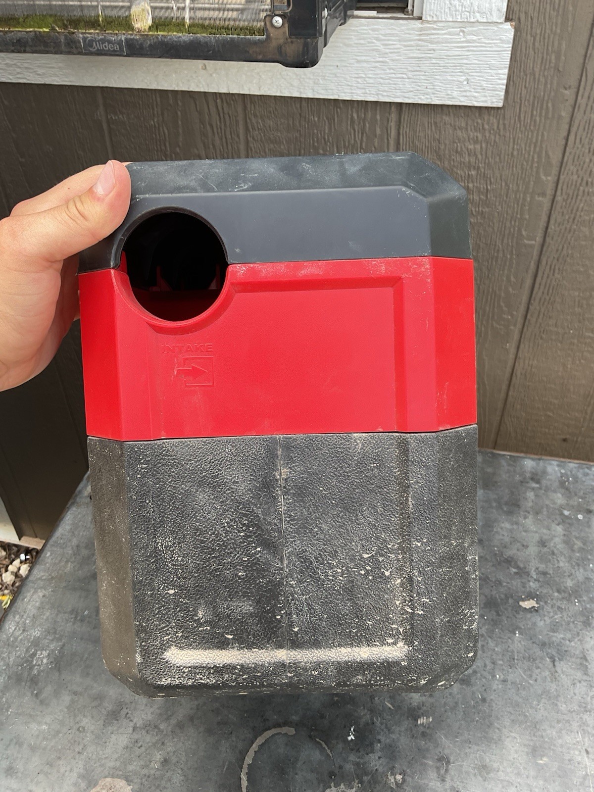 Milwaukee M18 18 Volt 2 Gallon Cordless Wet/Dry Vacuum, 0880-20 No Hose!