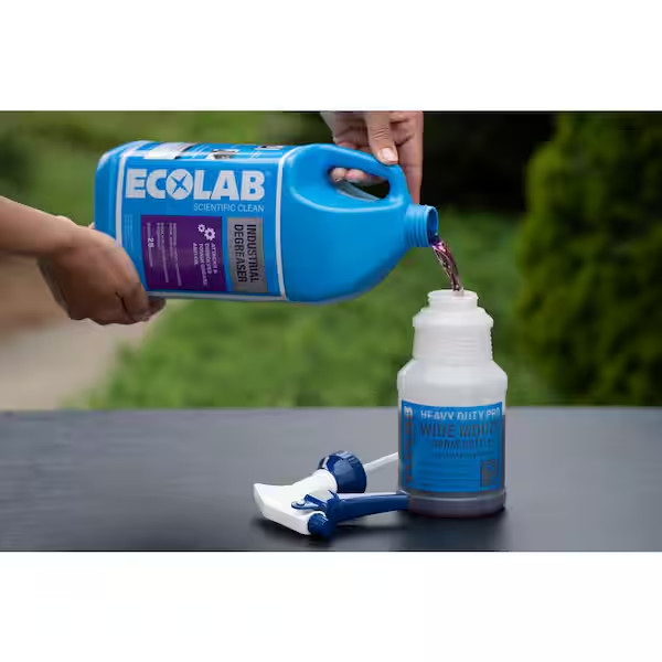 32 Oz. Heavy-Duty Pro Wide Mouth Bleach Resistant Spray Bottle