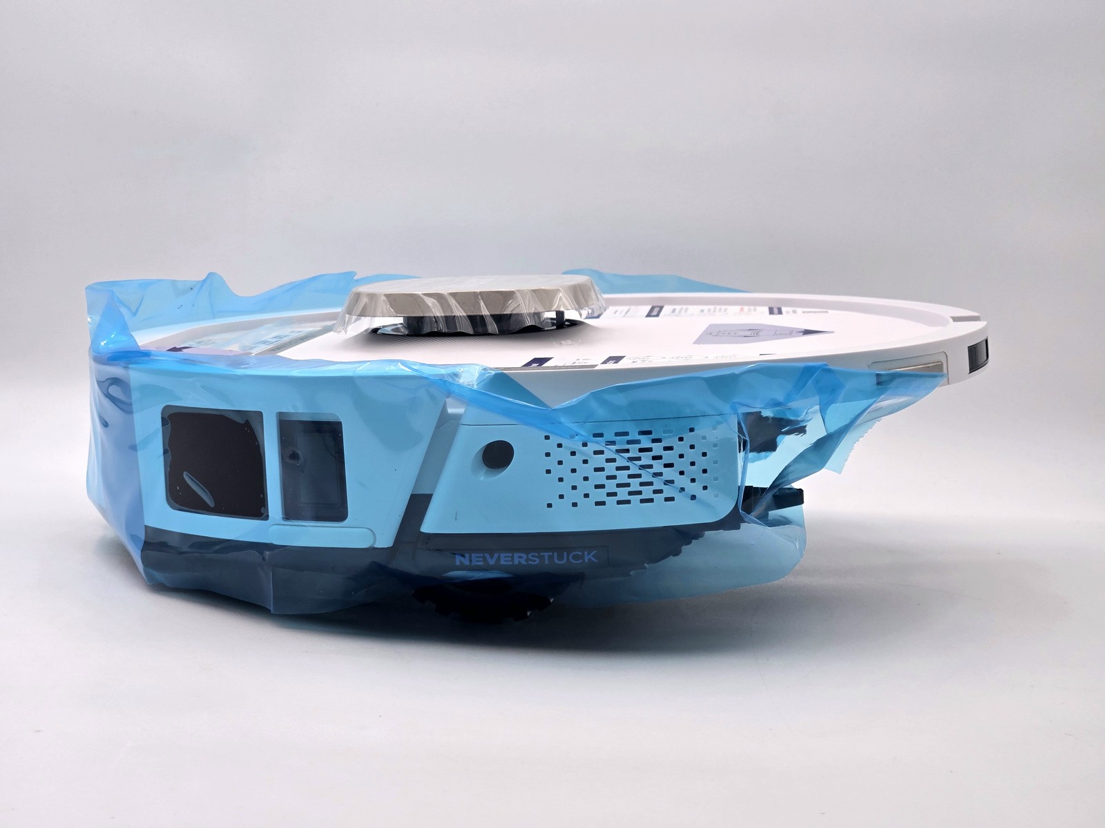 Shark PowerDetect/UV Reveal Robot Vacuum Unit AV3000XEUS (New, No Charging Dock)