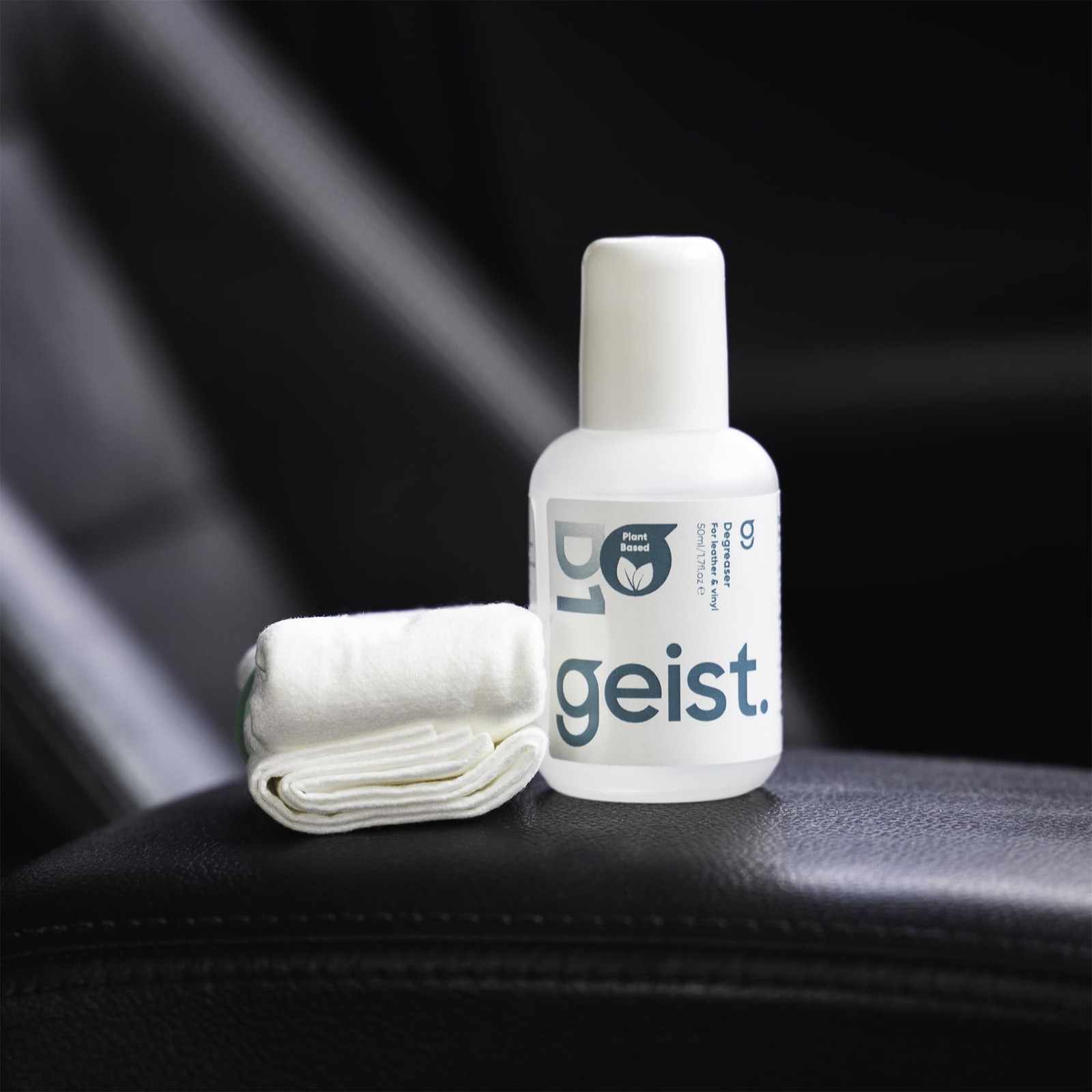 Geist. Steering Wheel Restoration Kit Degrease And Refresh The Colour Of Worn