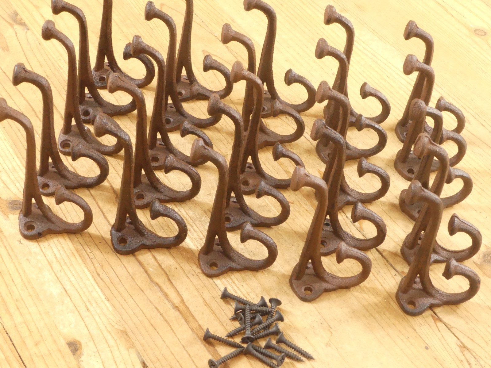 25 Rustic Cast Iron Coat Hat Wall Hooks Restore School Farm Towel Bath Kitchen