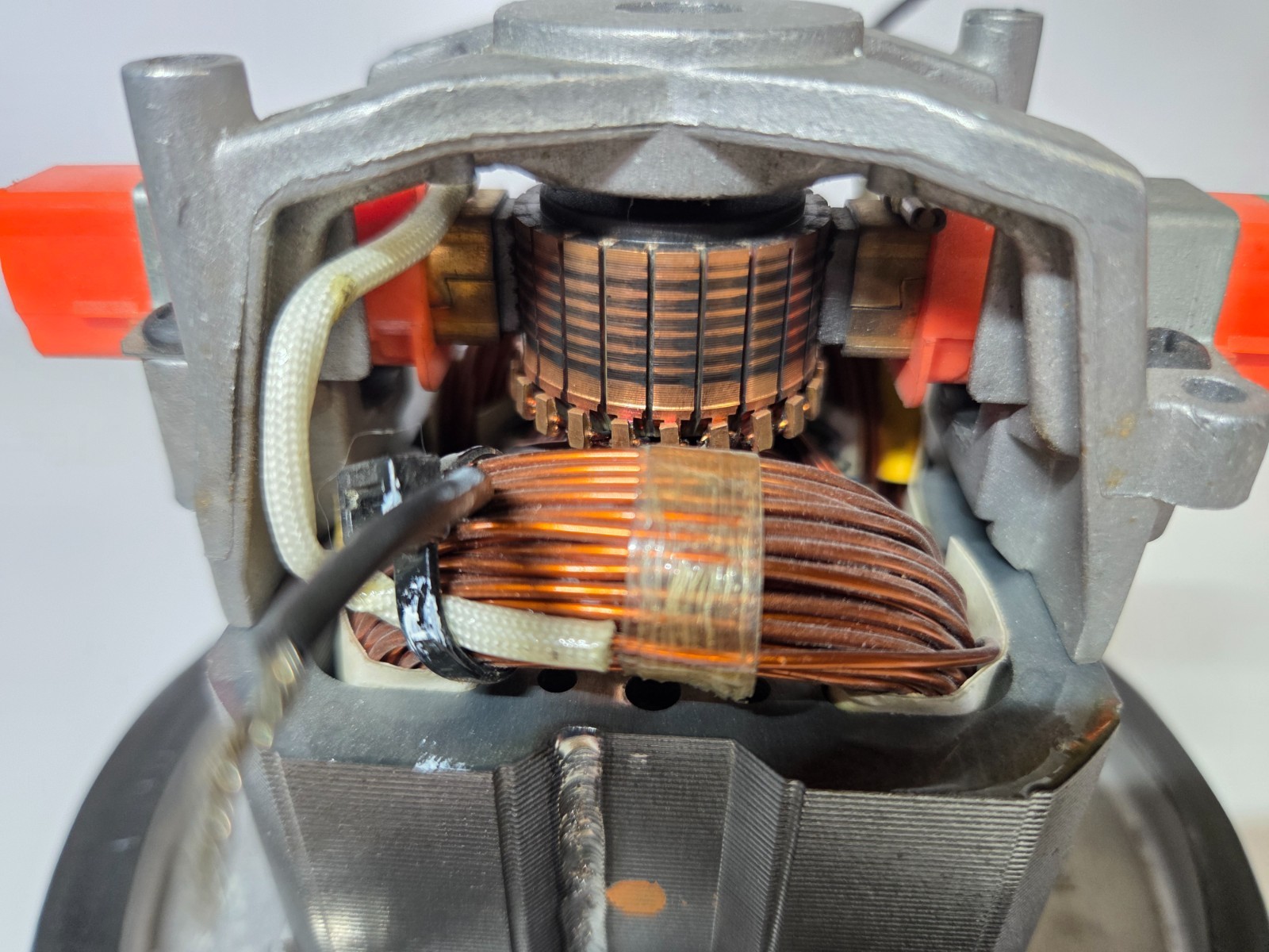 Ametek Lamb 115923 E47185 Vacuum Motor 120V 50/60 Hz – Tested