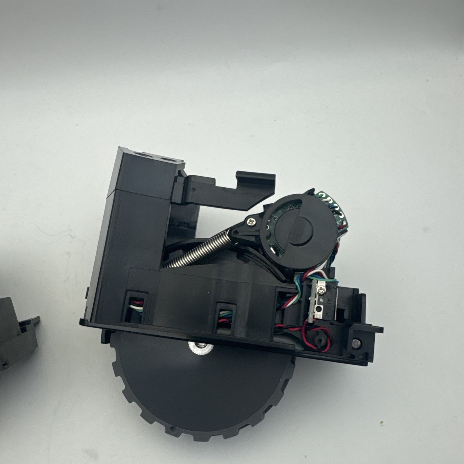 Left and Right Drive Wheel Module For iRobot Roomba S9 (9150)/S9+ (9550) Wheels