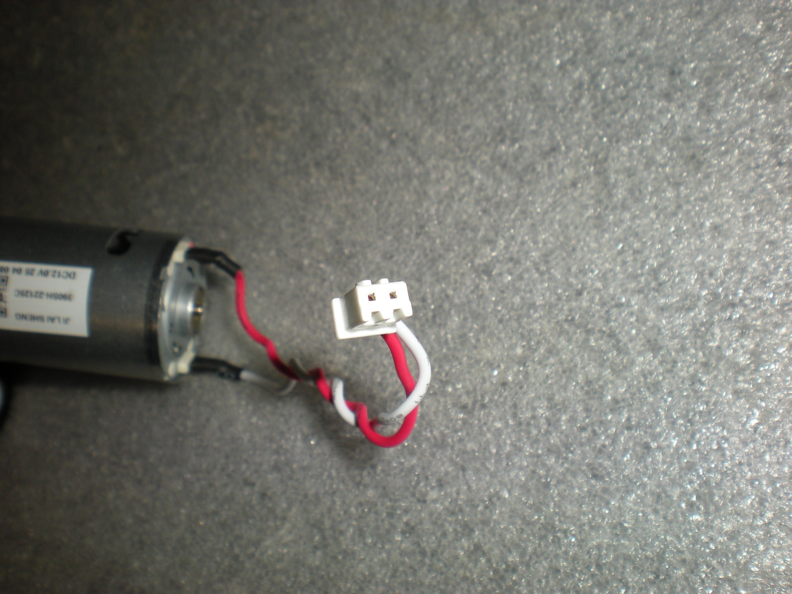 Genuine OEM iRobot Roomba 105 Vac Robot Vacuum Cleaning Head Roller Brush Motor