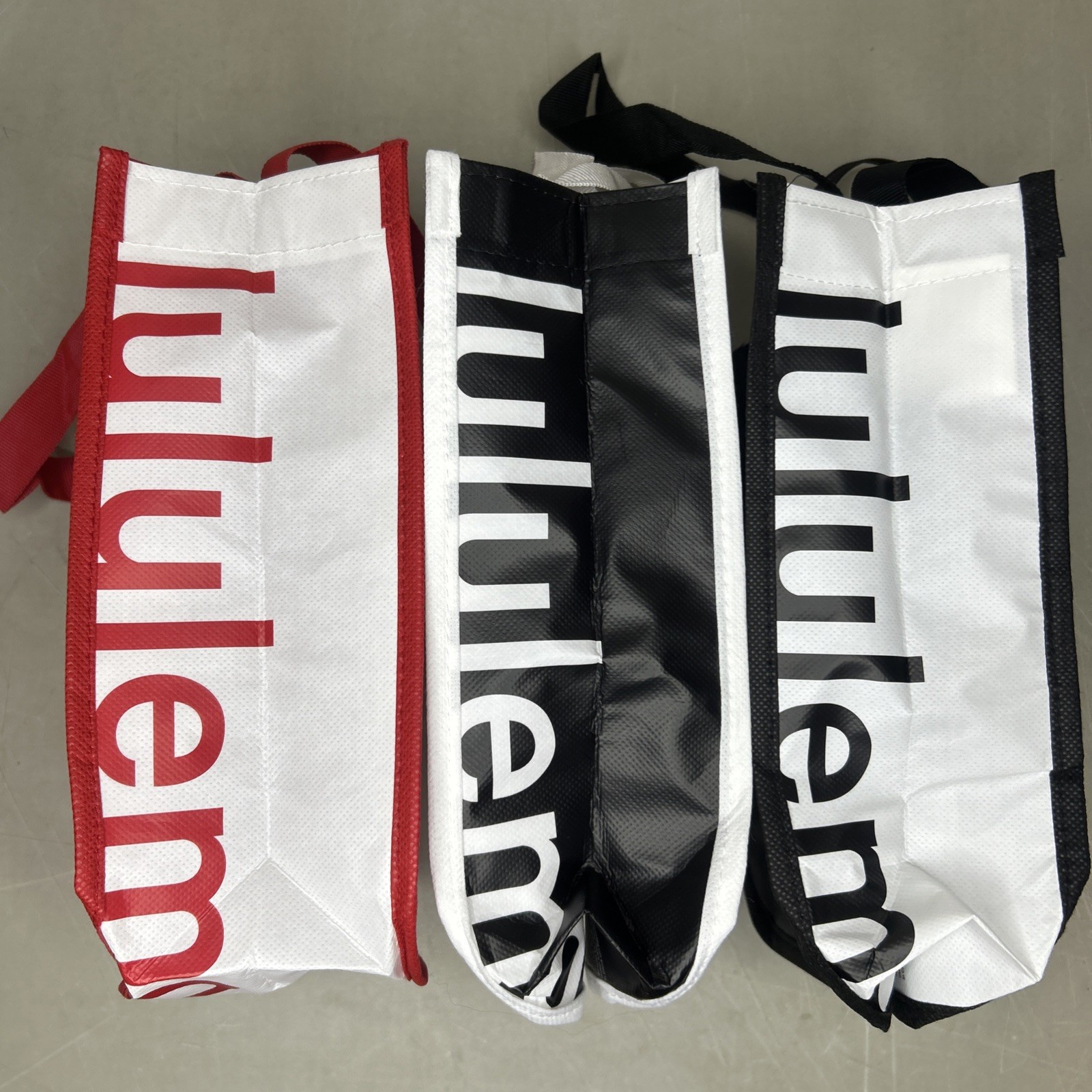 Lululemon Reusable Shopping Tote Bag Lot Of 3 BRAND NEW 11x9x4 Red/White/Black