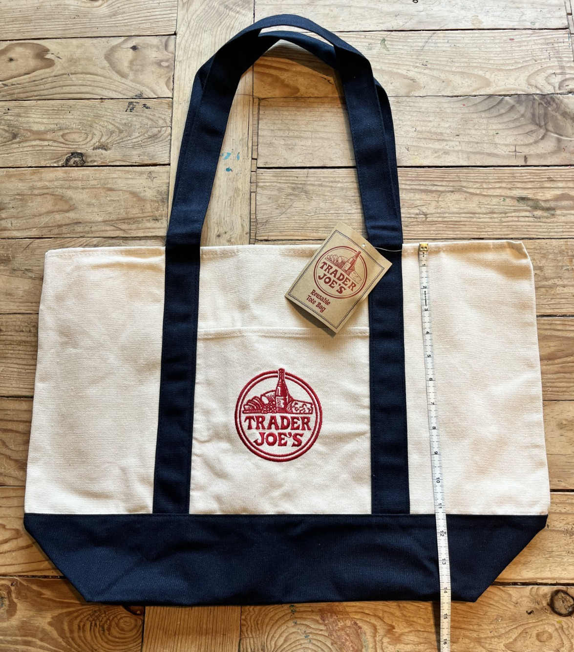 NWT Trader Joe’s Tote Bag, Cream & Navy Blue, Red Logo Authentic Tokyo Fashion.