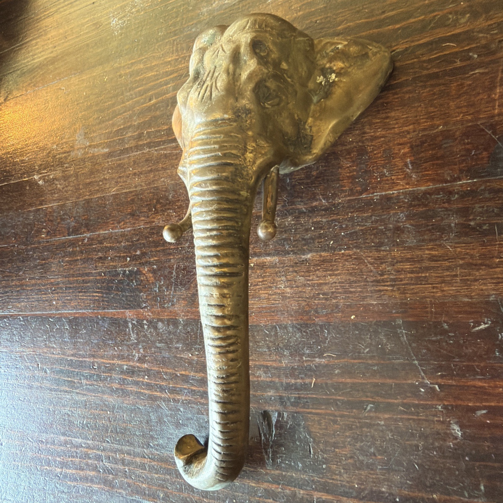 Bronze Elephant Hanger