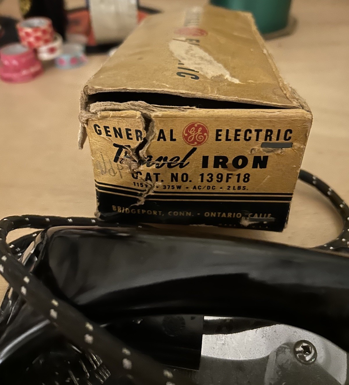 Vintage Antique GE 139F18 Corded Travel Dry Iron 375W 115V Black Silver Bag