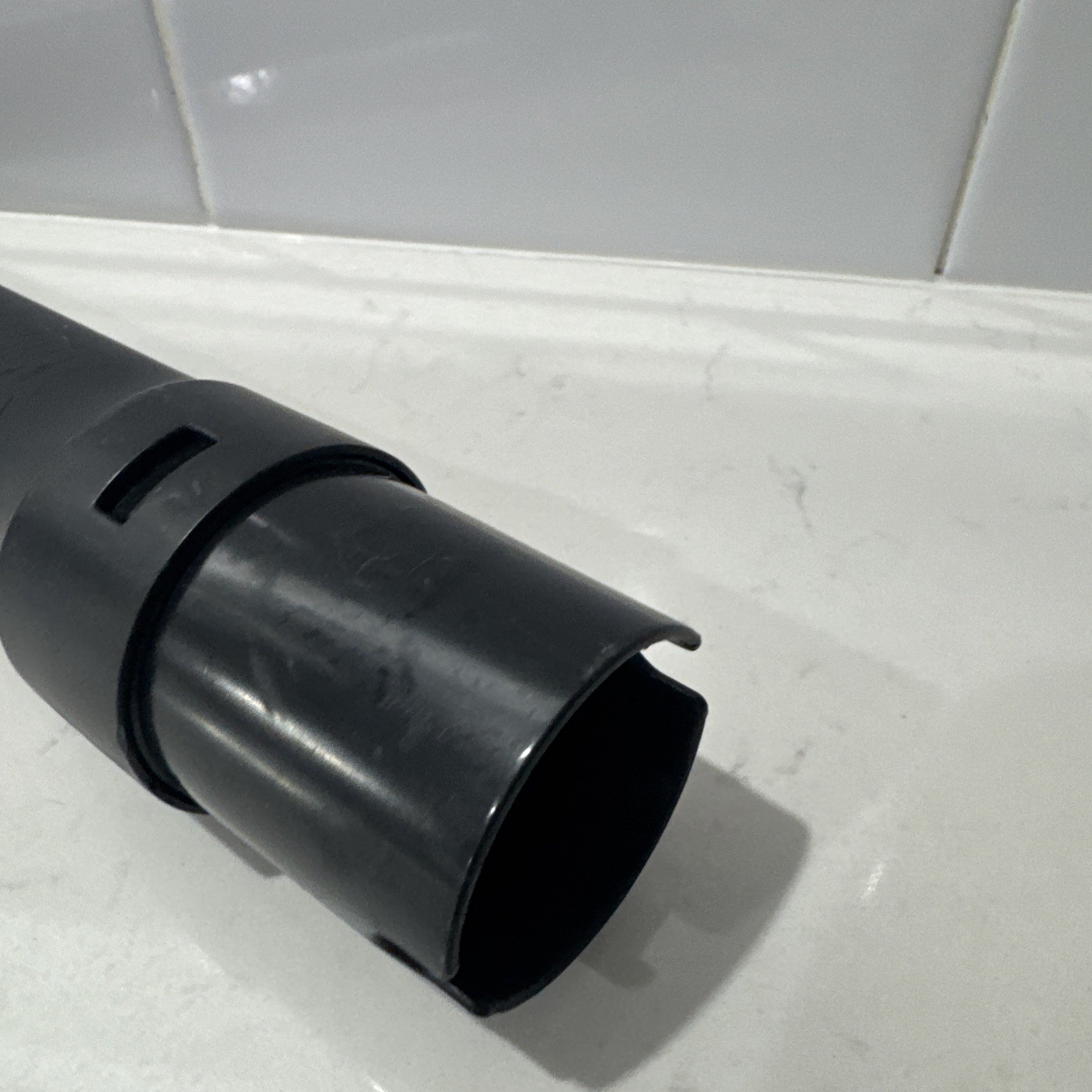 Shark AZ3002 AZ3000 AZ3000W PET CREVICE TOOL ACCESSORY Genuine OEM Part 112CU150