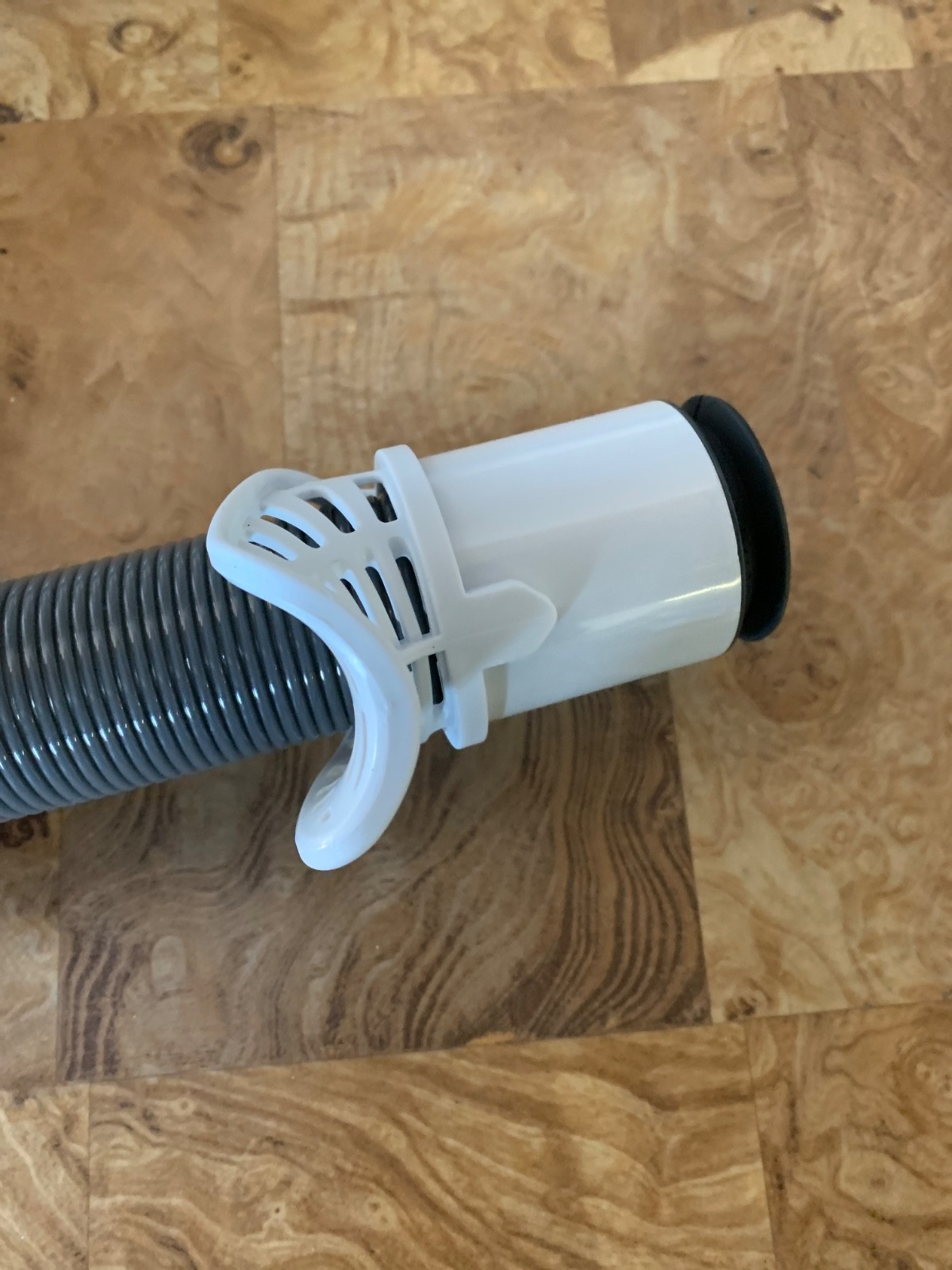 Kenmore bagless FeatherLite Max Lift up Hair Vacuum DU4099 hose 571028105