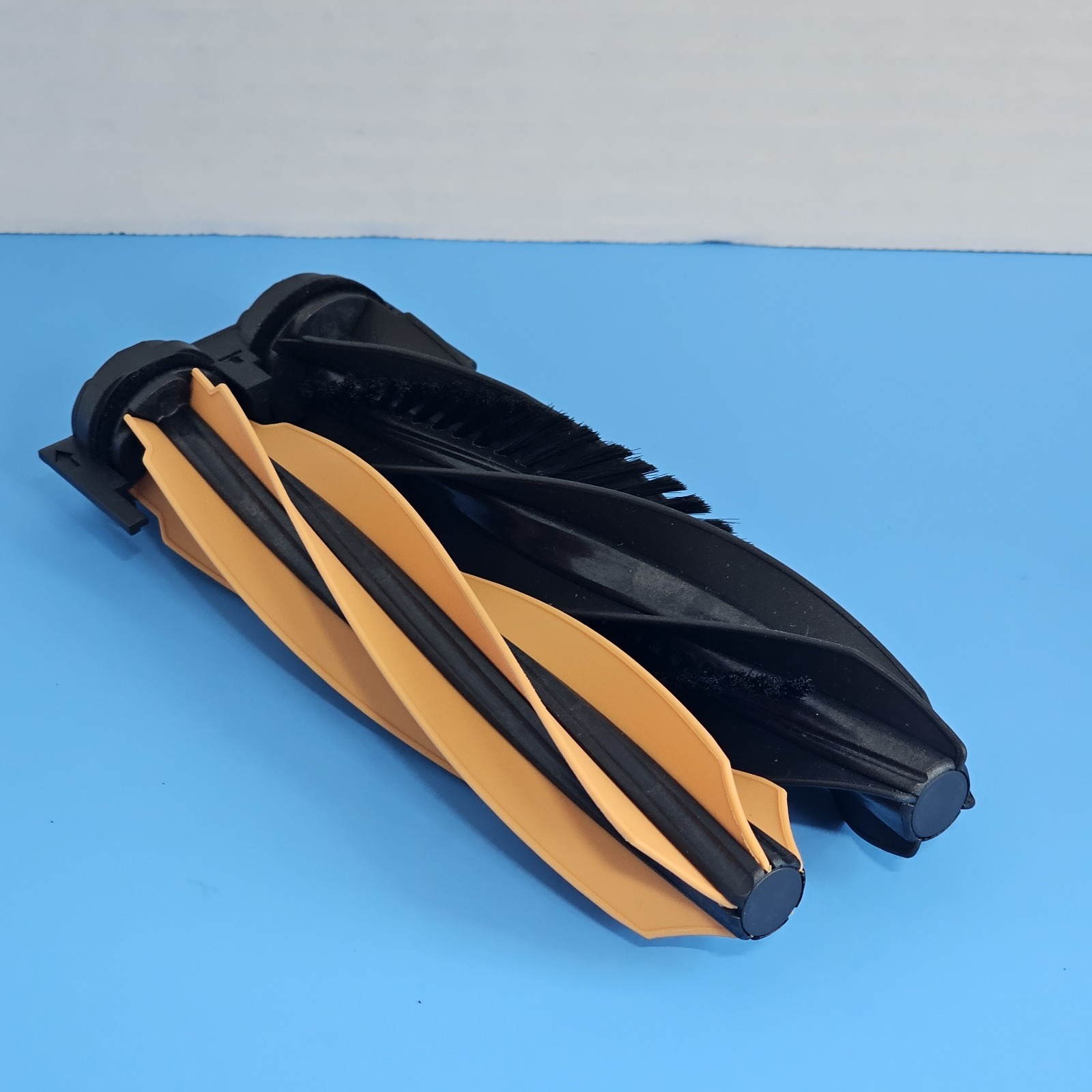 Dreame D20 Pro Plus RLD43SD Robot Vacuum Main Brush Brushroll Head Assembly OEM