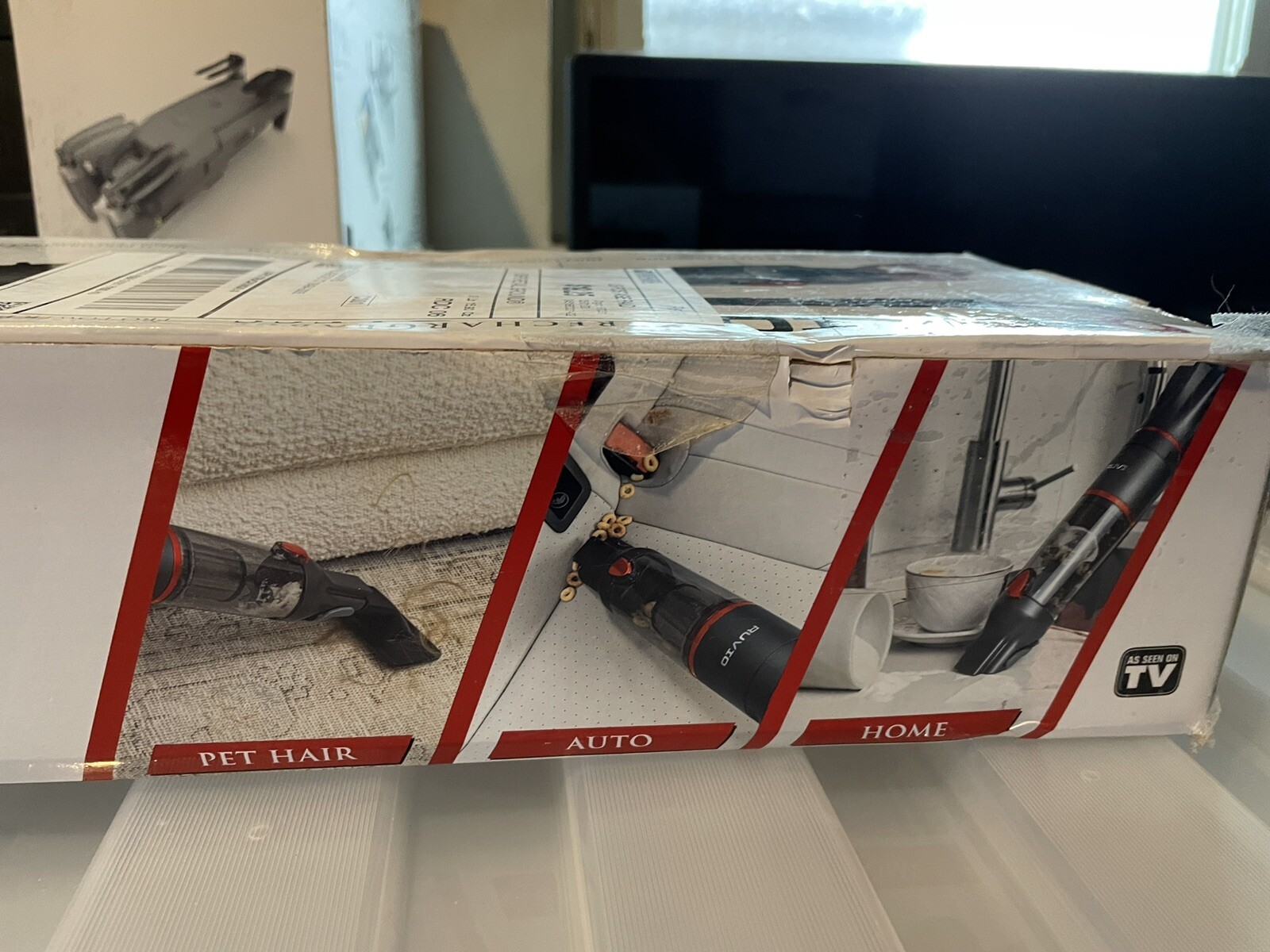 Vacuum Ruvio Pro Rechargeable Cordless Handheld 4 Piece Accessory Kit Included