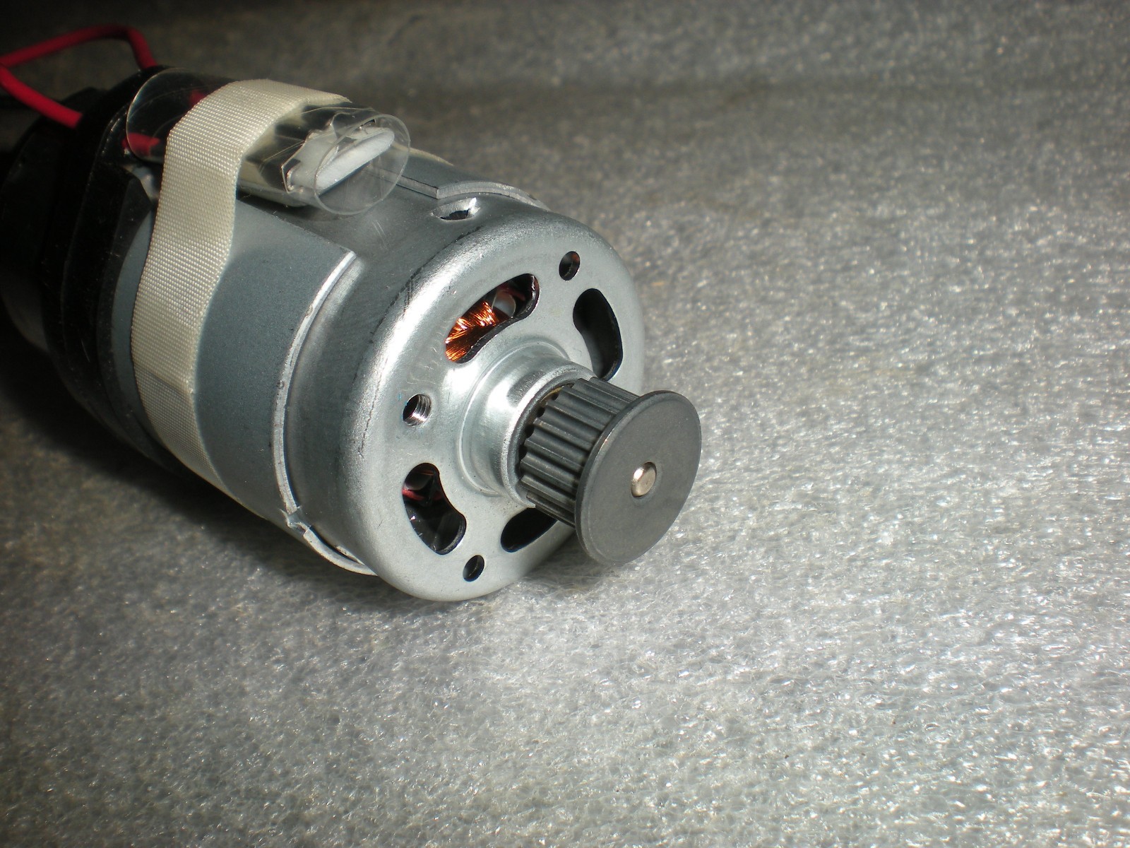 OEM Bissell 4282K Powerclean Furfinder Corded Vacuum Head Roller Brush Motor