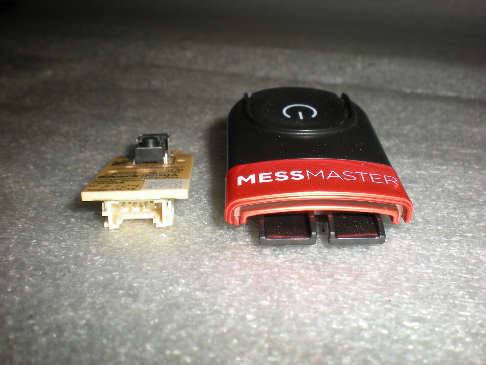 Shark WD261 HydroVac MessMaster Cordless Vacuum Handle Power ON/OFF Button Part