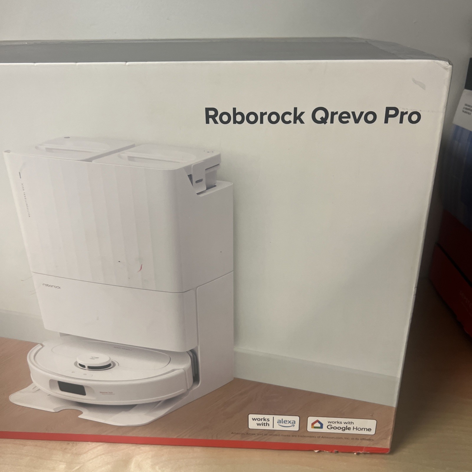 Roborock Qrevo Pro – Intelligent Robot Vacuum & Mop New