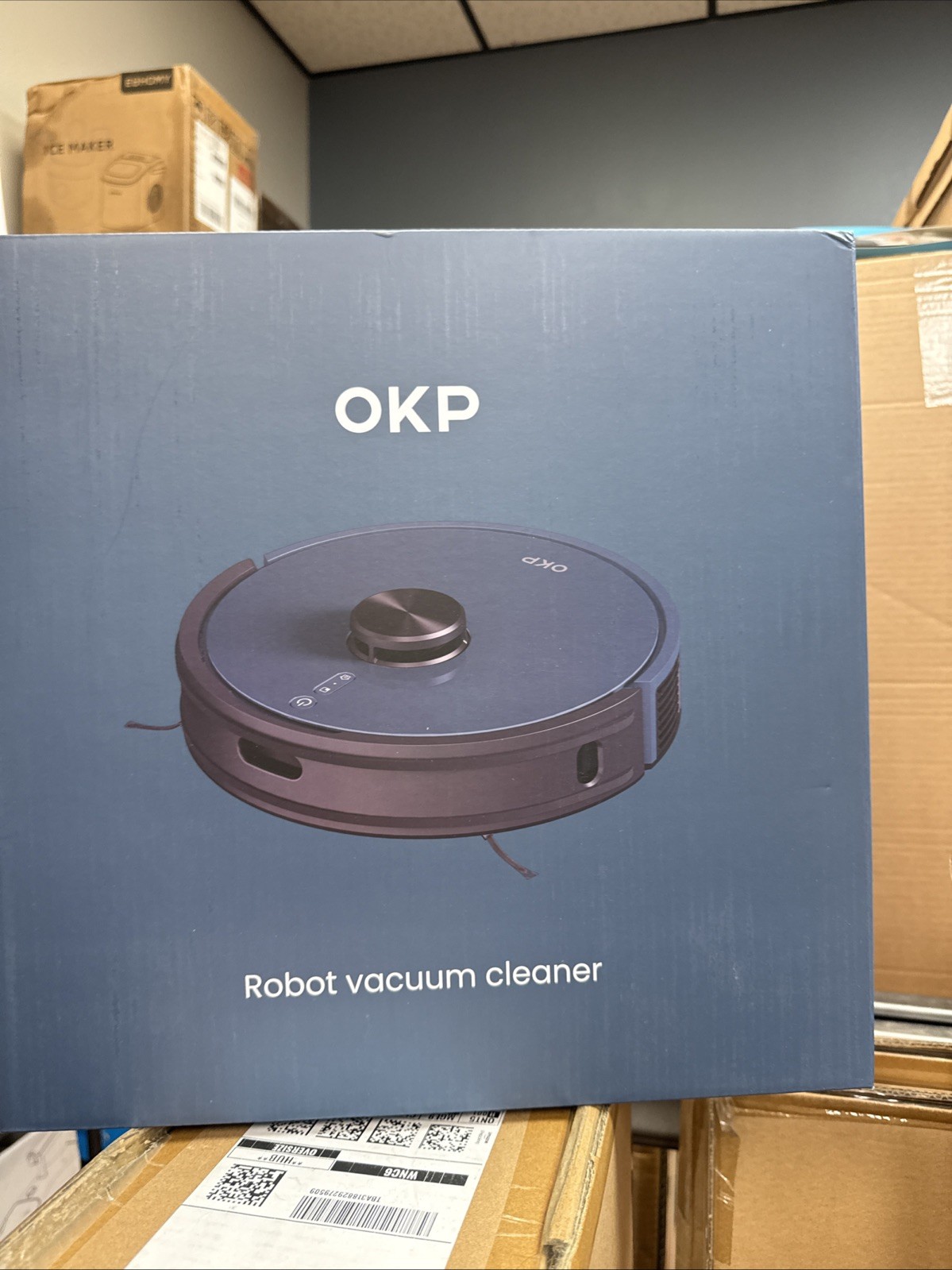 Robot Vacuum L3, 4000Pa Suction, 200min Runtime, 90-Day Self-Emptying Dock, L…