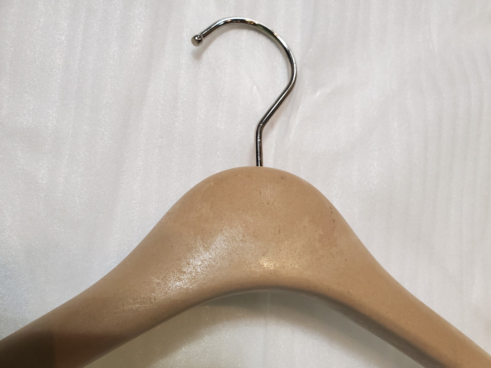 Brunello Cucinelli Cashmere Clothes Coat Hanger 15” Jacket 39 CM