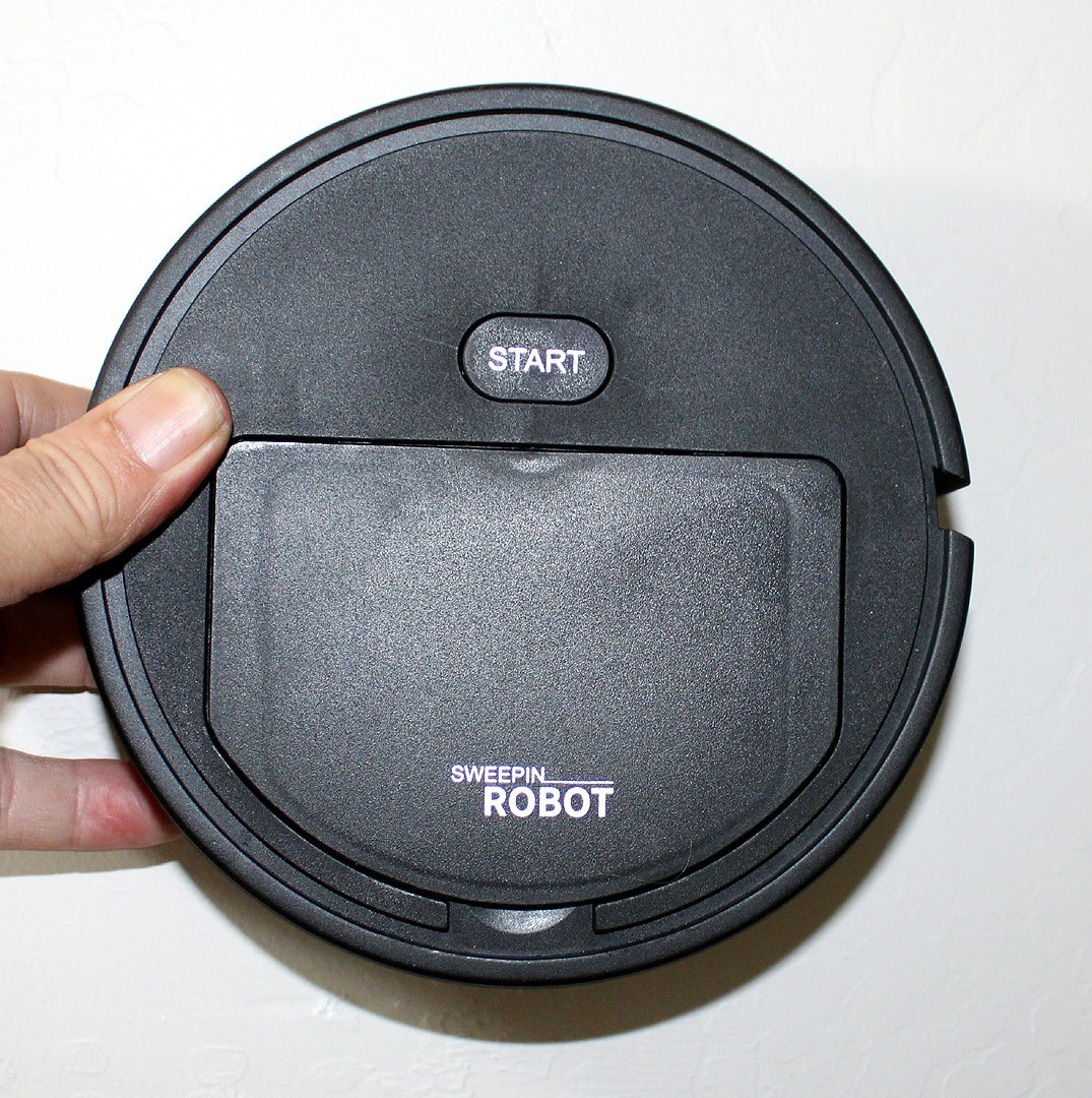 Smart Life Robot Vacuum Cleaner – Small – Bedrooms, Dorms & Small Spaces – New