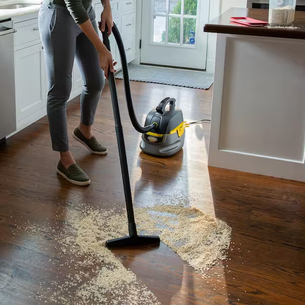 small portable wet/dry vac car auto detail shop vacuum cleaner blower 2.5-gallon