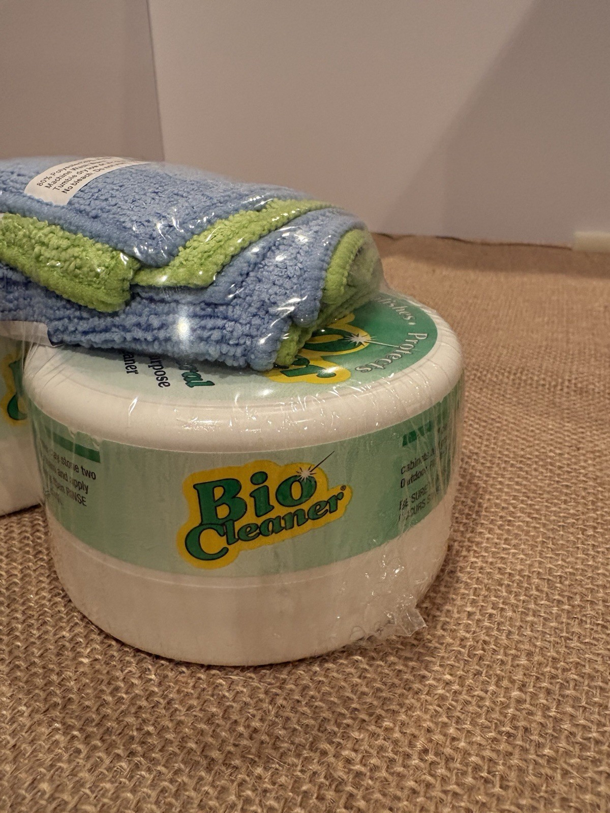 Bio Cleaner Set of 2 10.5oz Multi-Purpose Cleaning Clay with Cloths New