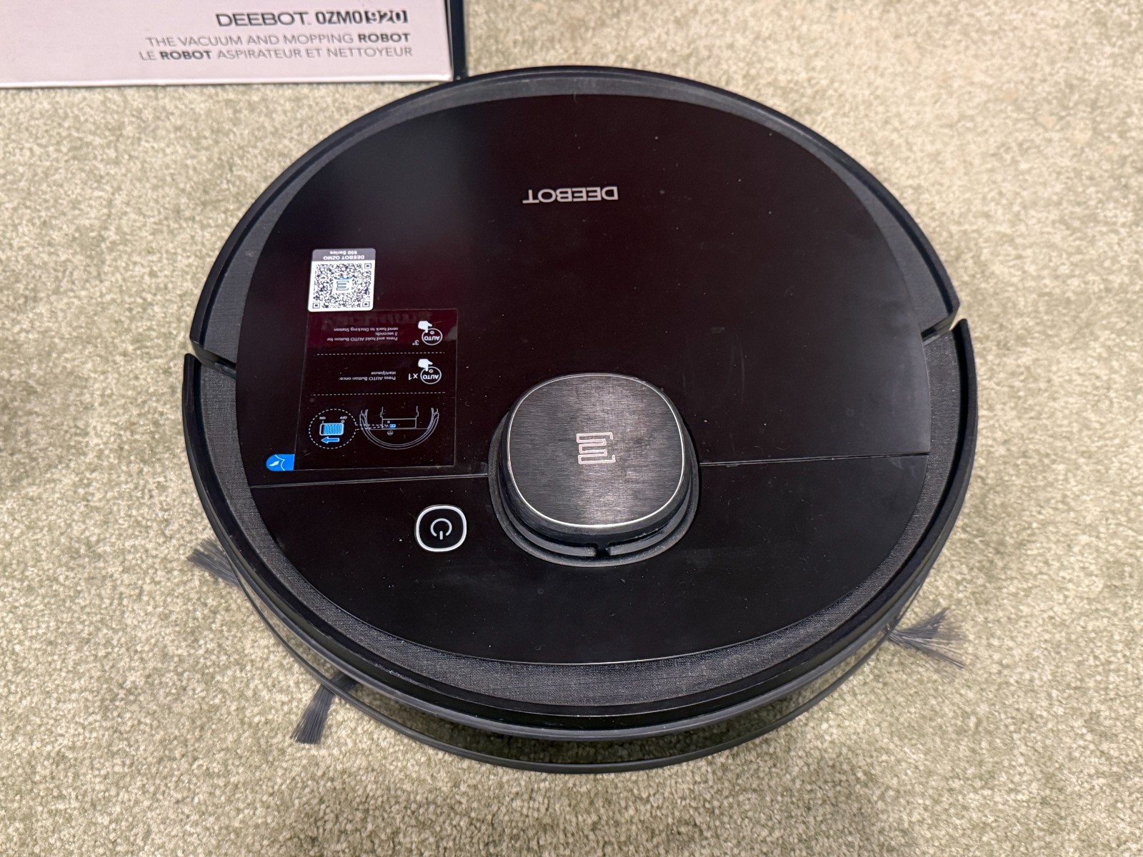 ECOVACS Deebot OZMO 920 2-in-1 Mopping Robotic Vacuum Cleaner Wi-Fi Smart App