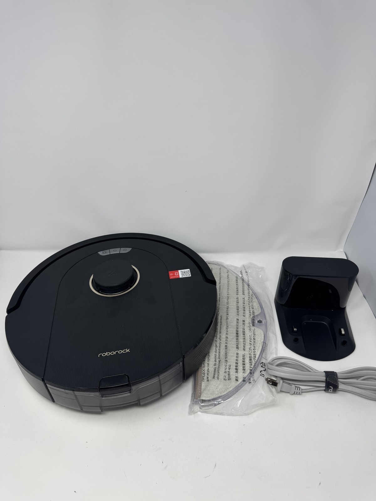 ROBOROCK Q5 PRO ROBOT VACUUM AND MOP COMBO 5500PA POWERFUL SUCTION – BLACK