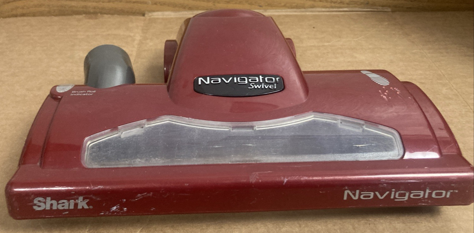 Shark Navigator NV60 – Floor Nozzle Top Cover – Dark Red