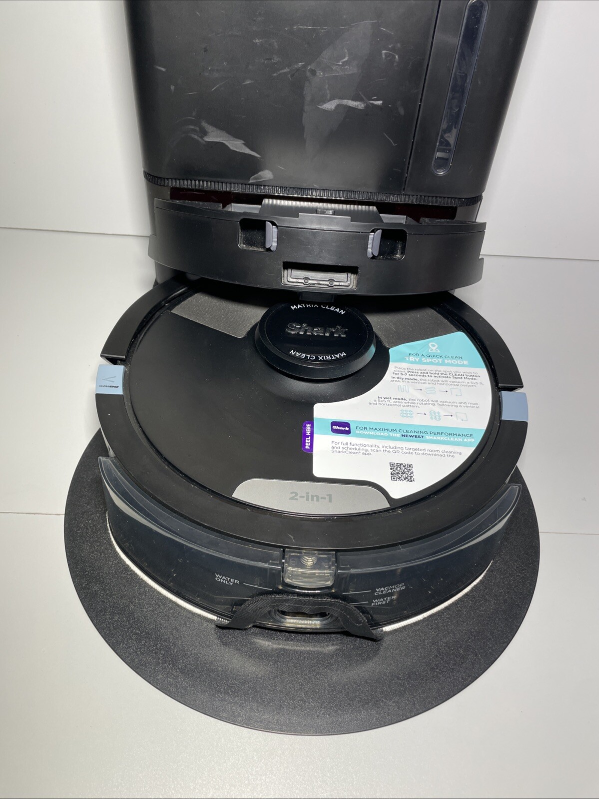 Shark AI Ultra 2-in-1 Robot Vacuum and Mop and XL Self-Emptying RV2610BTUS T3