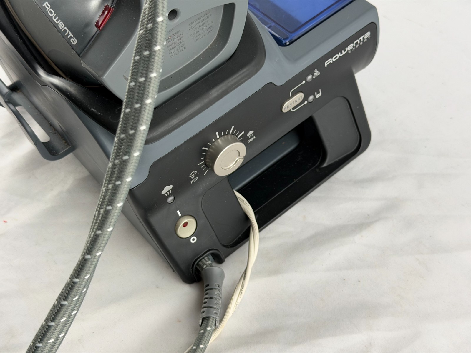 Rowenta Expert Steam Generator Iron DG8030 High Pressure Powerful Steaming Unit