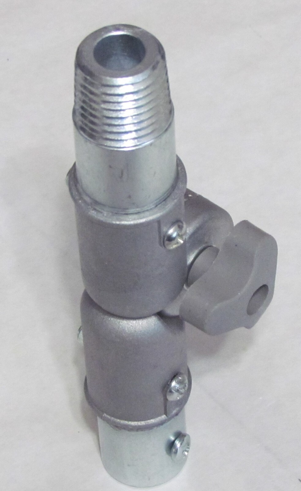 Metal Extension Pole Adapter – Acme Internal Threads to Euro Male Threads. 1r