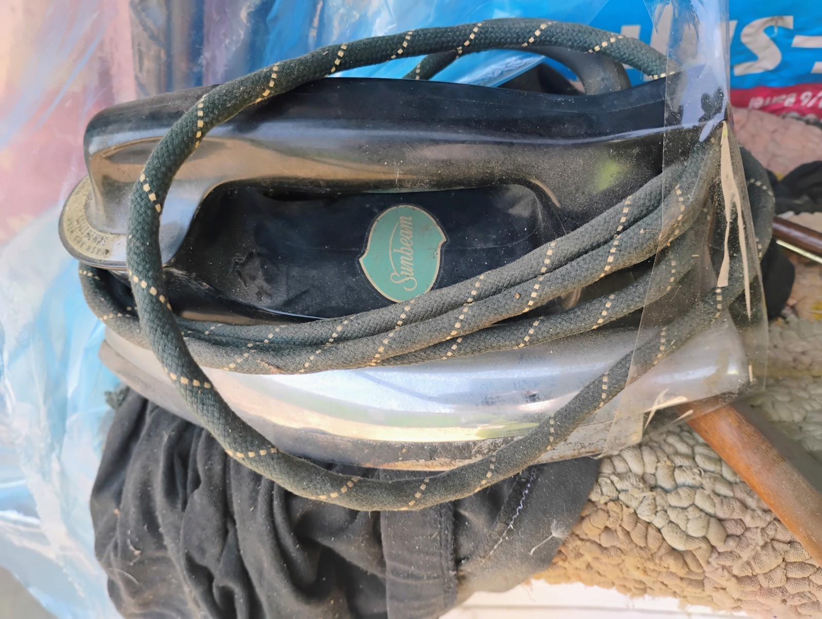 Old Sundbeam Iron