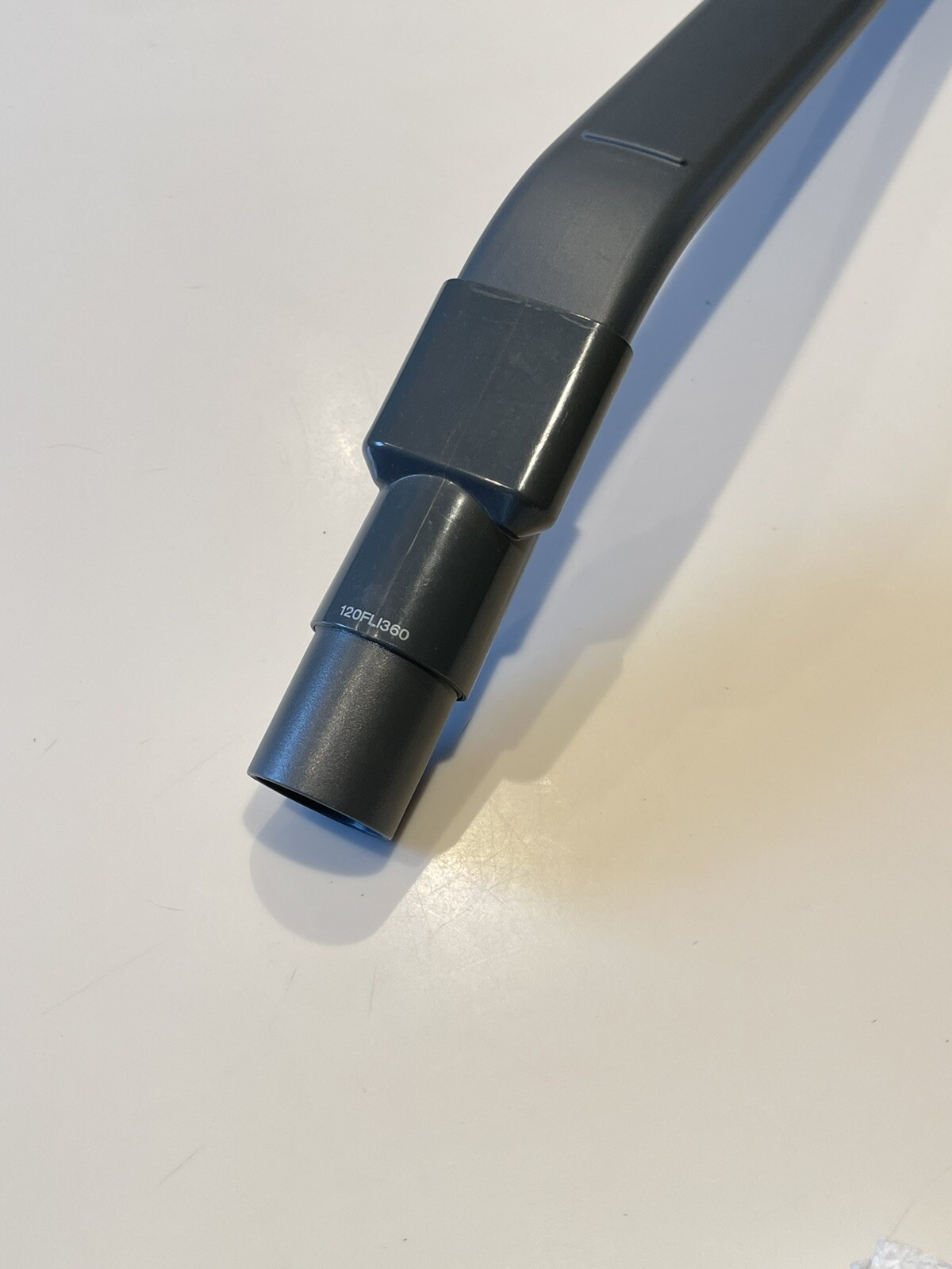 Shark Vacuum Navigator Replacement Part: Under Appliance Wand 120FLI360 EUC