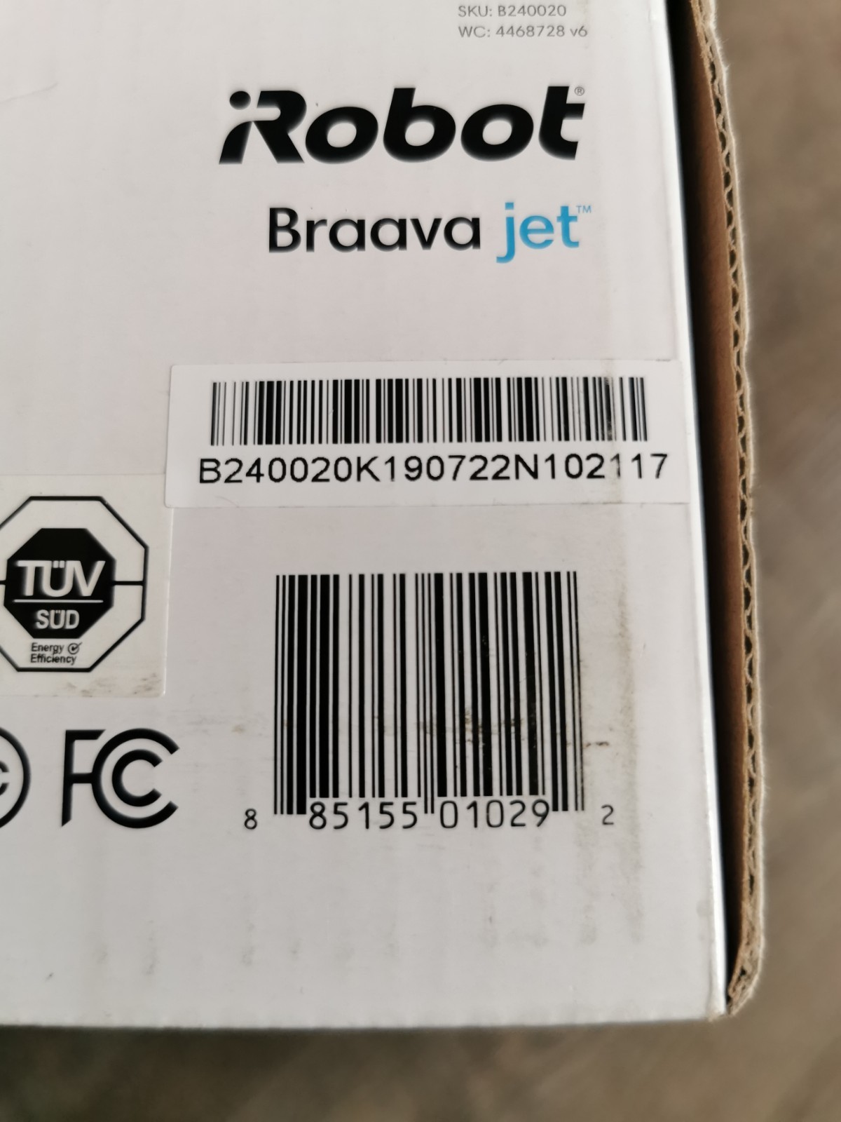 iRobot Braava Jet 240 Mopping Robot | Open Box Unused | Includes 6 Pads Charger
