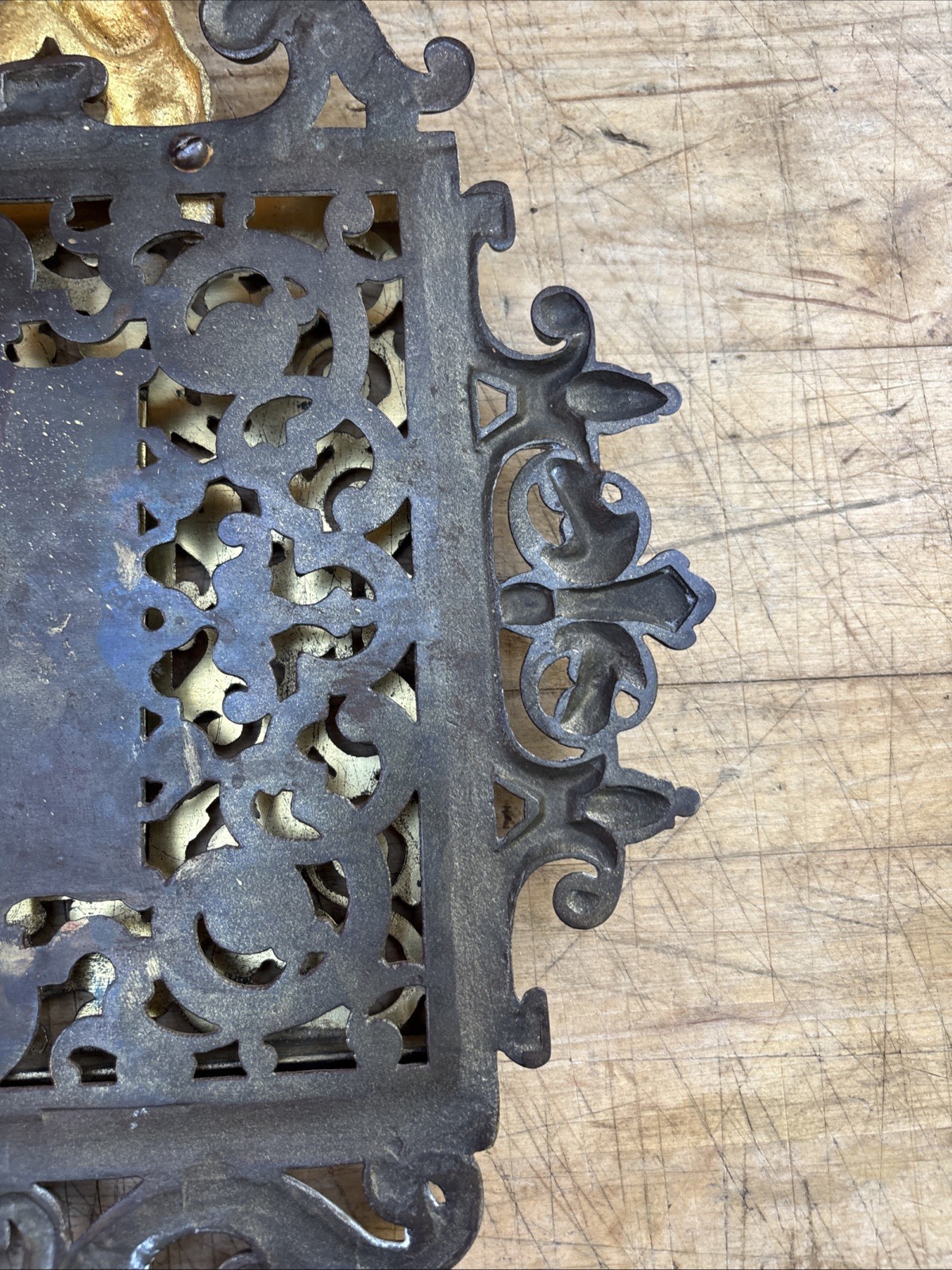 Antique Ornate Renaissance Design Solid Brass Wall Mounted Mail/ Magazine Holder
