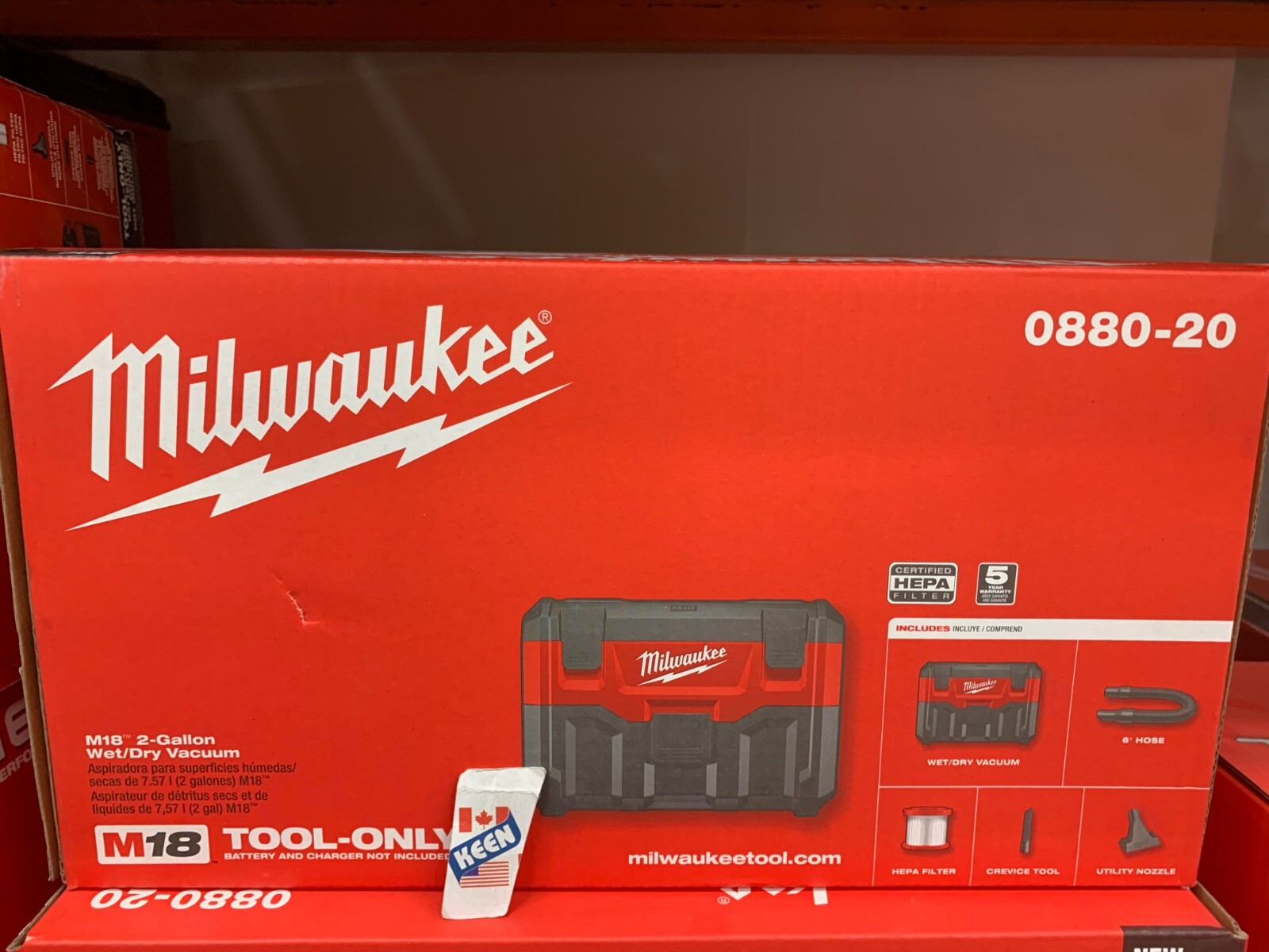 Milwaukee CANADA 18V Lithium-Ion Cordless 2 Gal. Wet/Dry Vacuum (Tool Only)