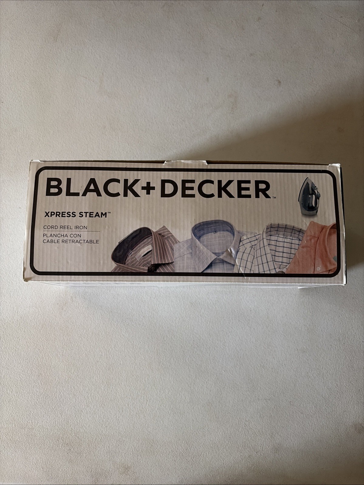 BLACK+DECKER Steam Iron Retractable Cord Gray