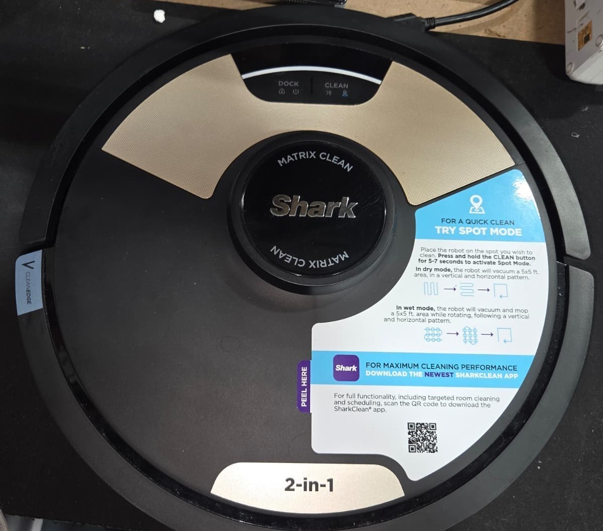 Shark AV2610WA Matrix Plus Robot Vacuum Mop – Used (READ DESCRIPTION)