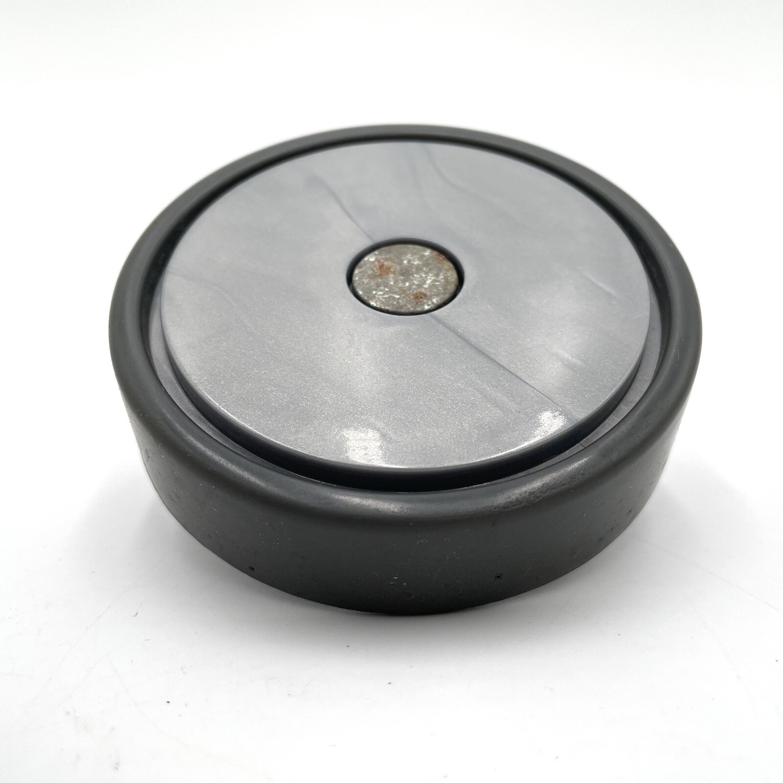 SHARK NV42 NV70 NV71 UV420 NV60 NV141 LEFT OR RIGHT WHEEL W/ PIN OEM PART GRAY