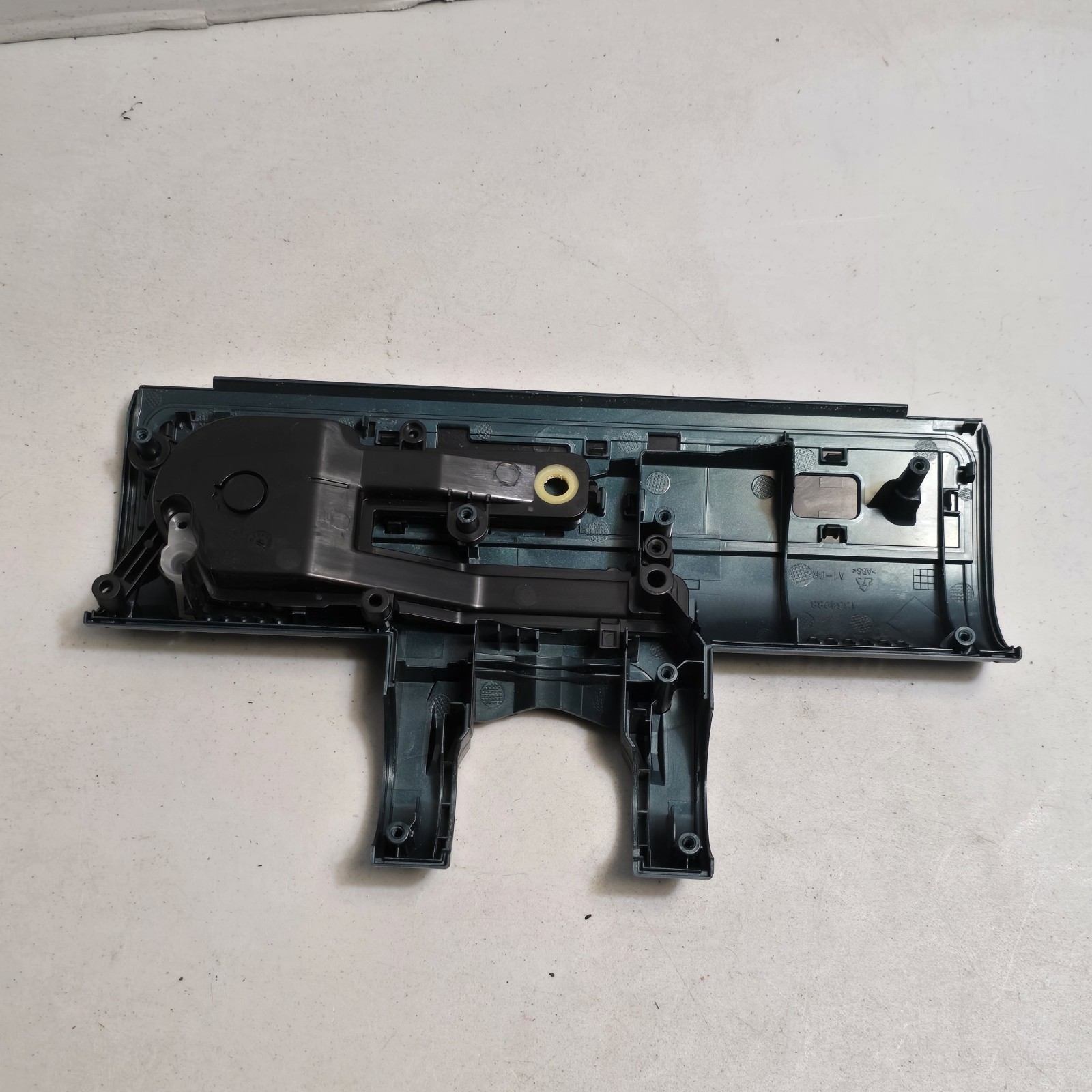 Shark ZU81-12 Vacuum Cleaner Power Head Floor Brush Nozzle Top Cover Part