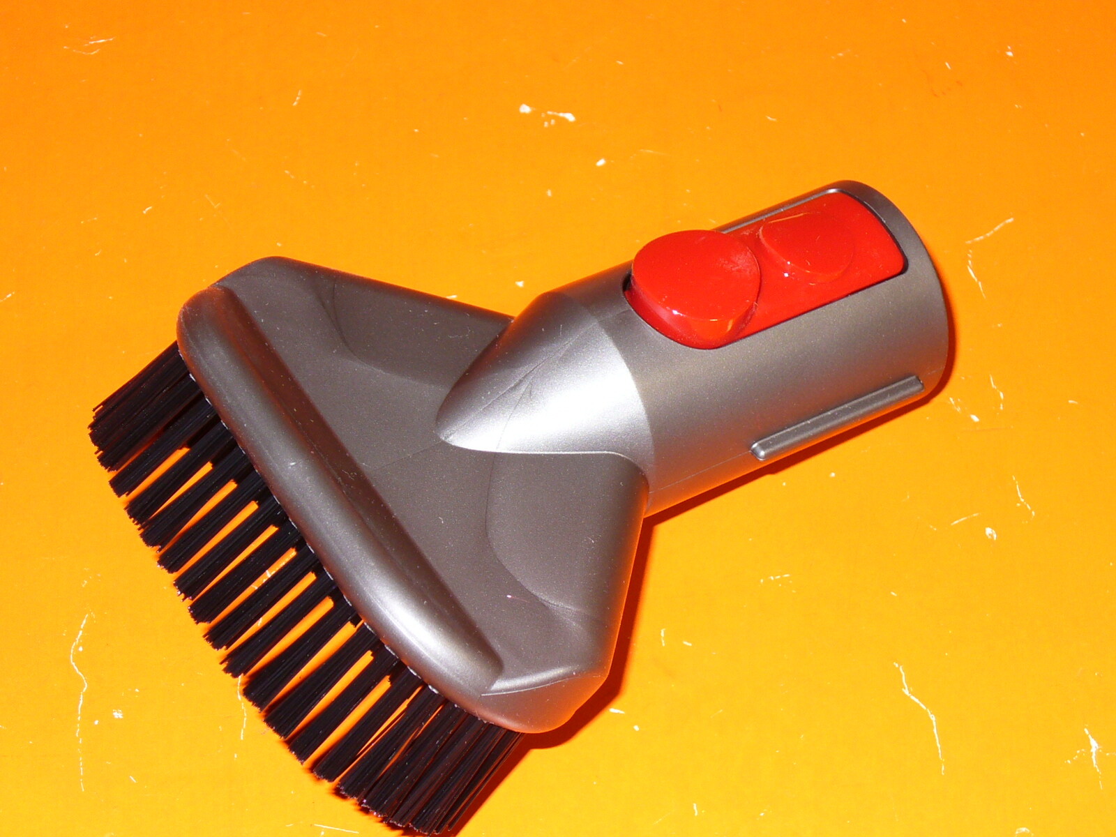 DYSON V11 TORQUE VACUUM MINI STUBBORN DIRT BRUSH 967765-01