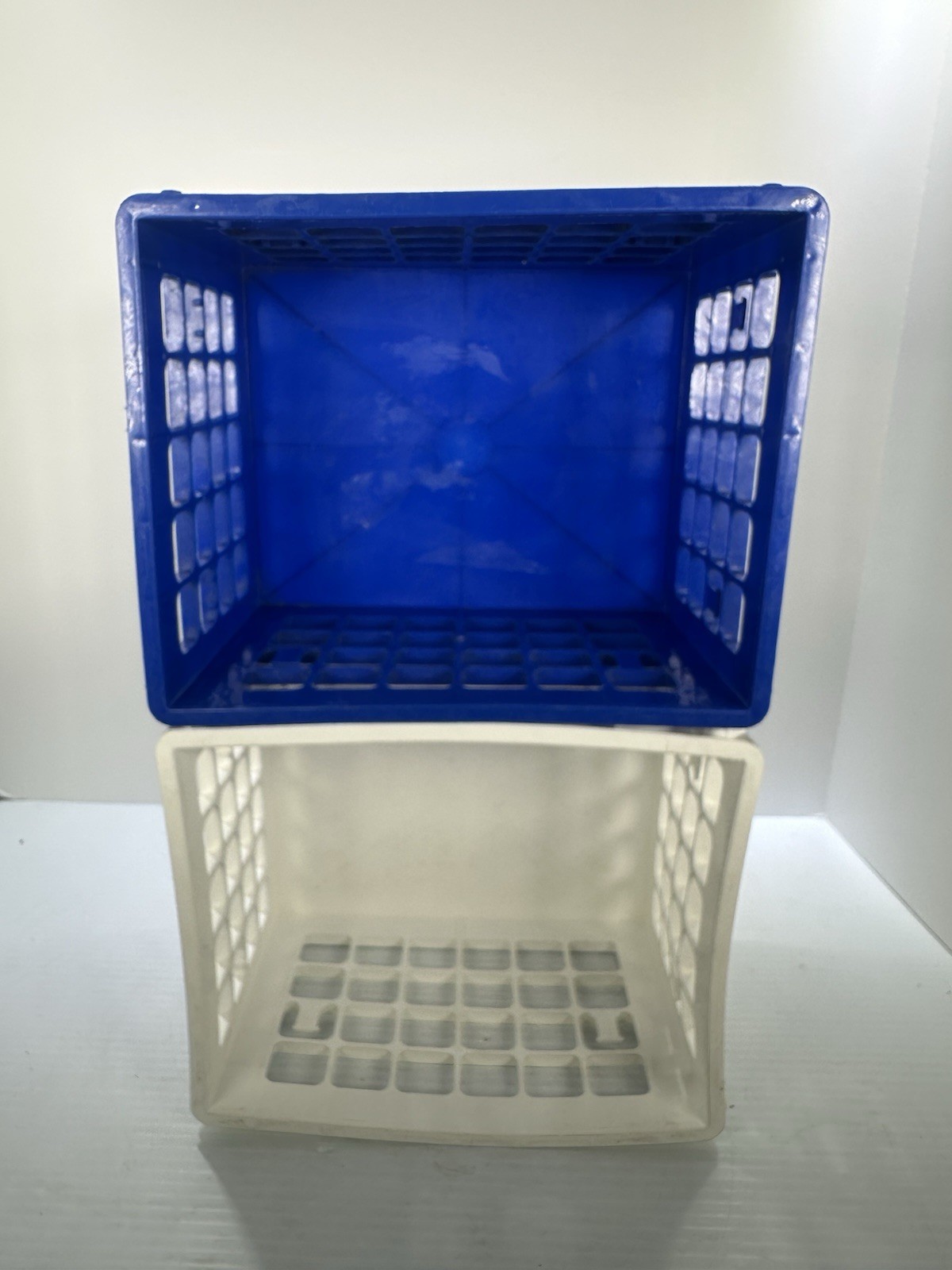 Yaffa Blocks Storage Crate Bin Stackable Set Of 2 Small Mini White Blue Desk 9”
