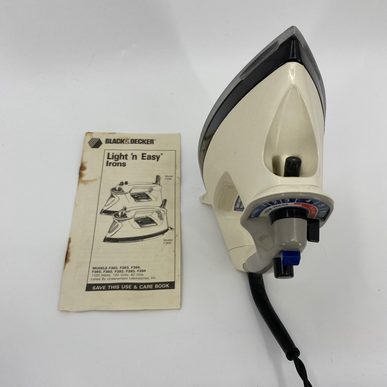 Black & Decker Light n Easy Spray Iron F394S Vintage 1989 Silverstone Non-Stick