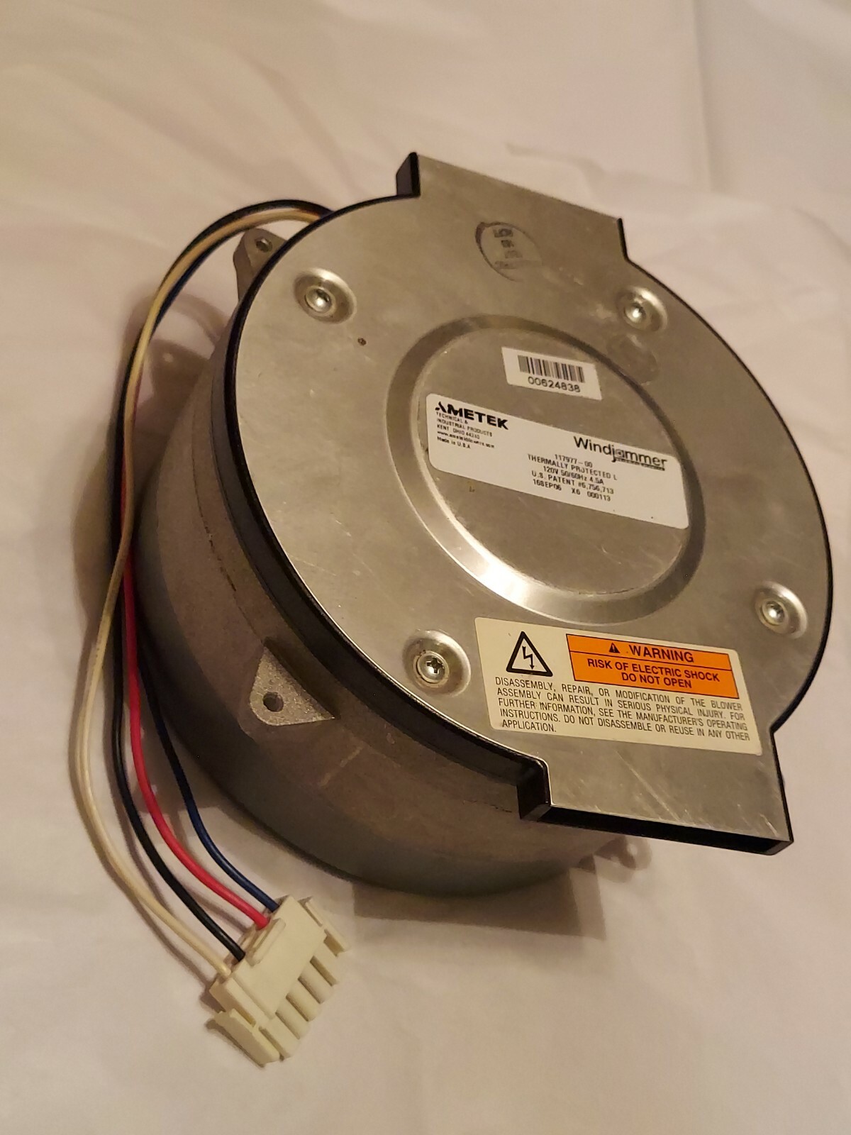 Ametek Lamb central vacuum motor 117977-00, 50/60 HZ, 4.5A, 120V.