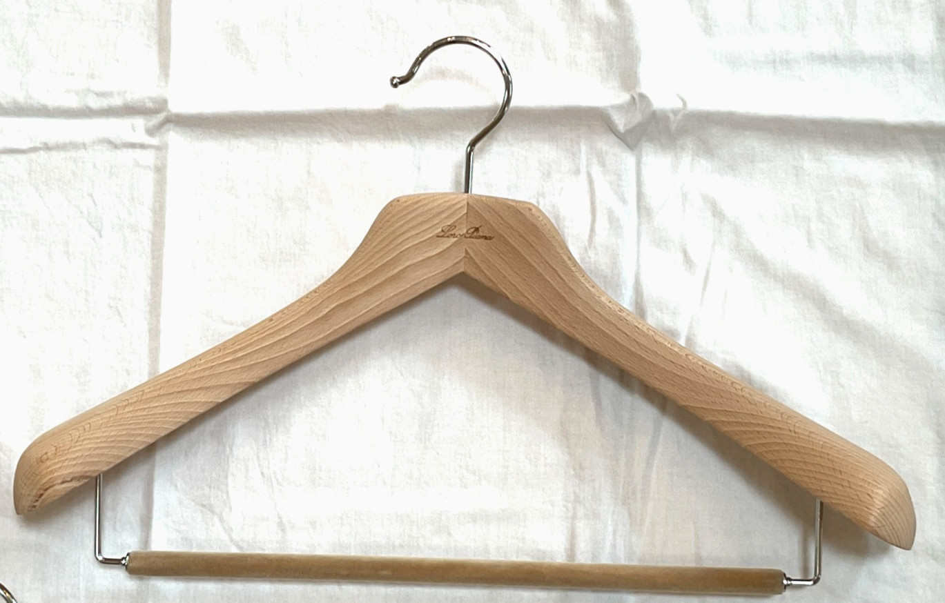 Lot of 5 Wood and Velvet LORO PIANA Hangers