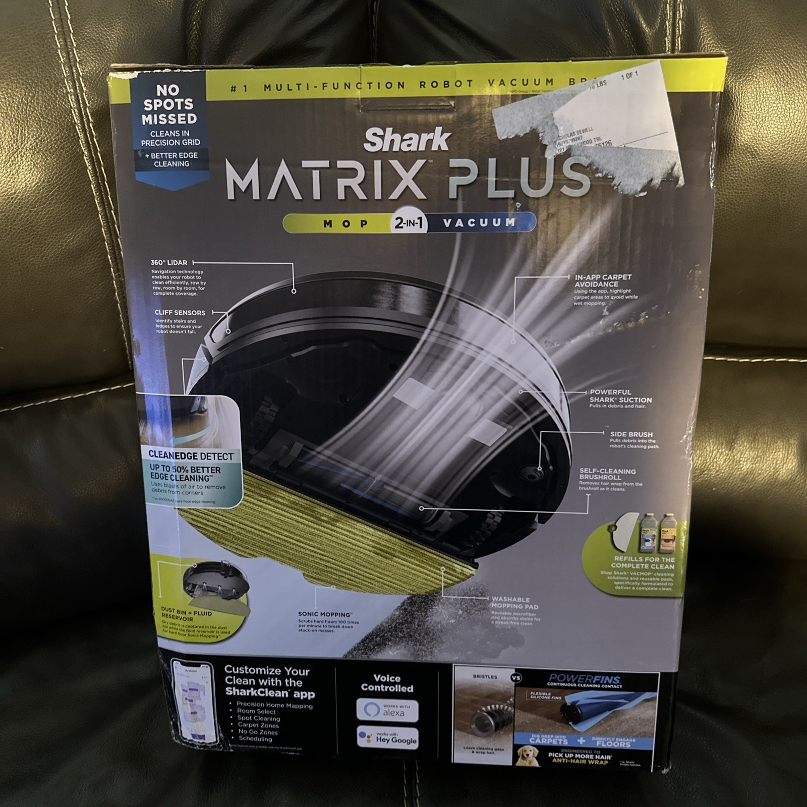 Shark Matrix Plus 2-in-1 Robot Vacuum and Mop – Black (RV2610WD)