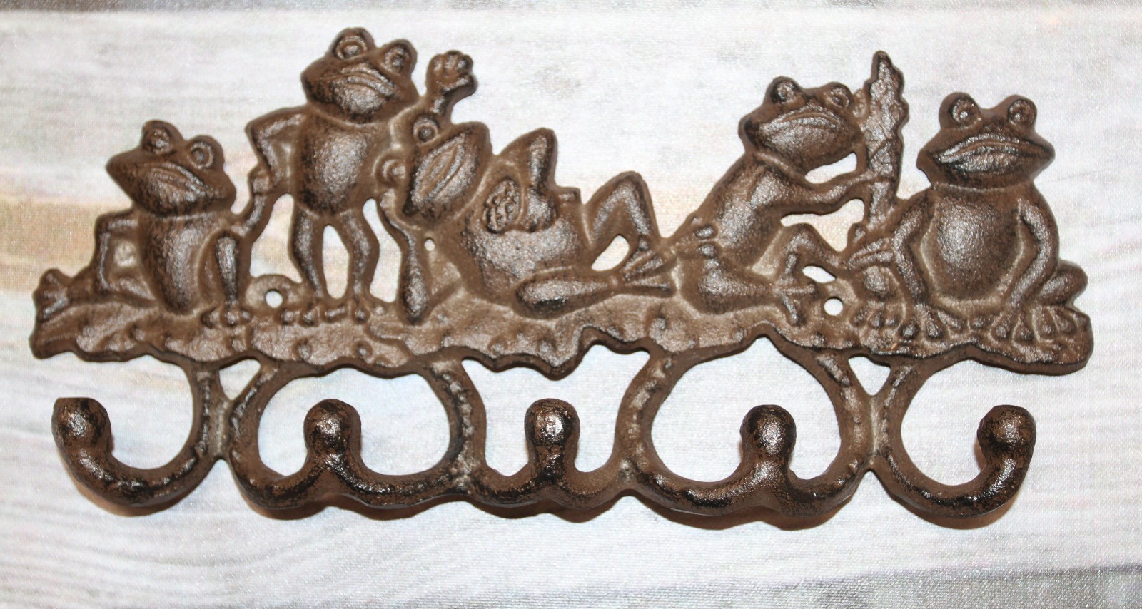 FROG WALL HOOKS, Frog Decor, Decorative Wall Hooks, Garden Hooks H-132B