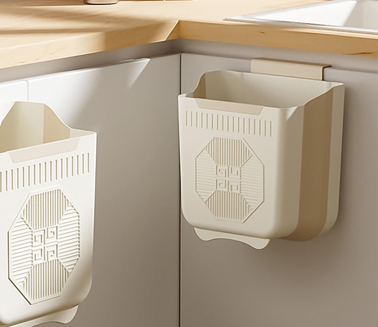 Foldable Hanging Trash Can 3.5L White Kitchen Bathroom Waste Bin Plastic